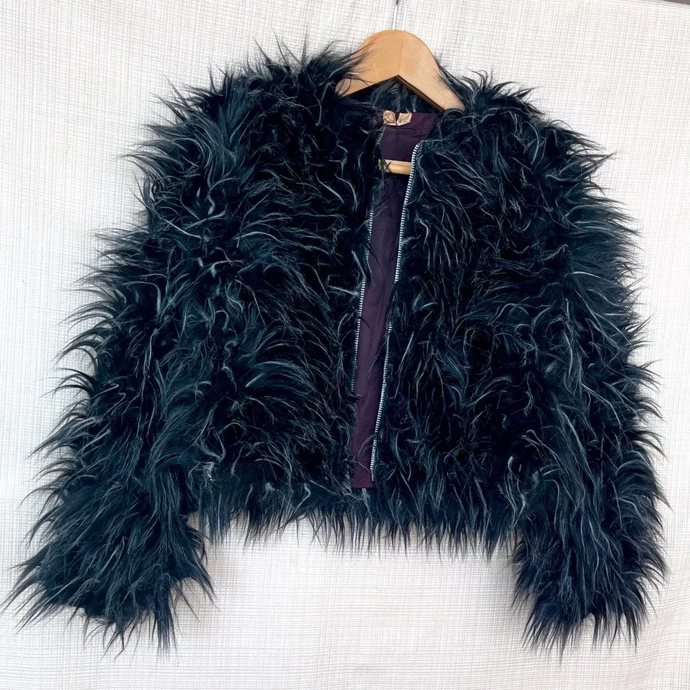 Vintage 80s Cropped Faux Fur Coat Glam Collarless Sleaze Pop Trashy Iconic - Picture 2 of 4